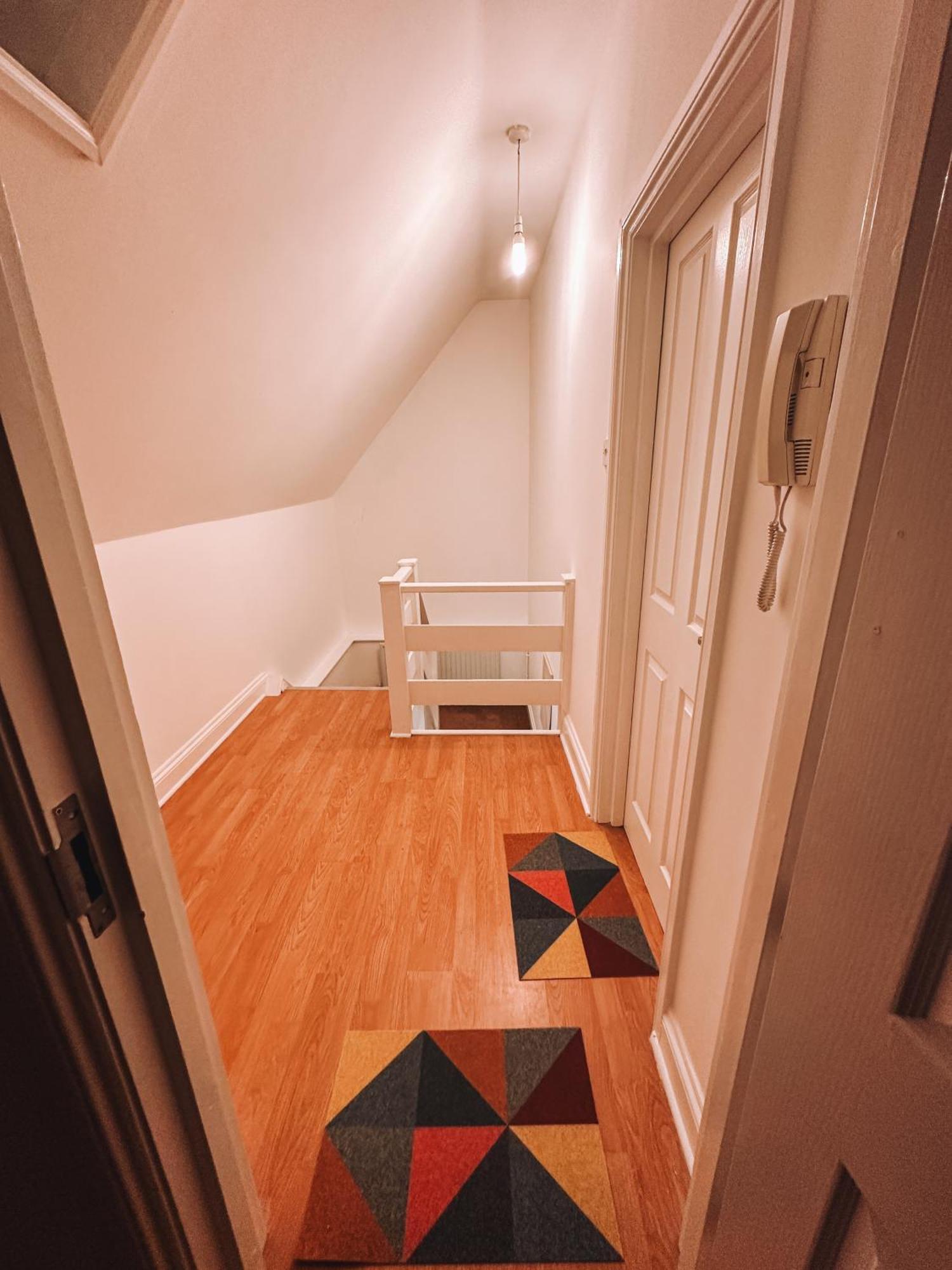 Spacious 3 Rooms In Tooting Londra Exterior foto