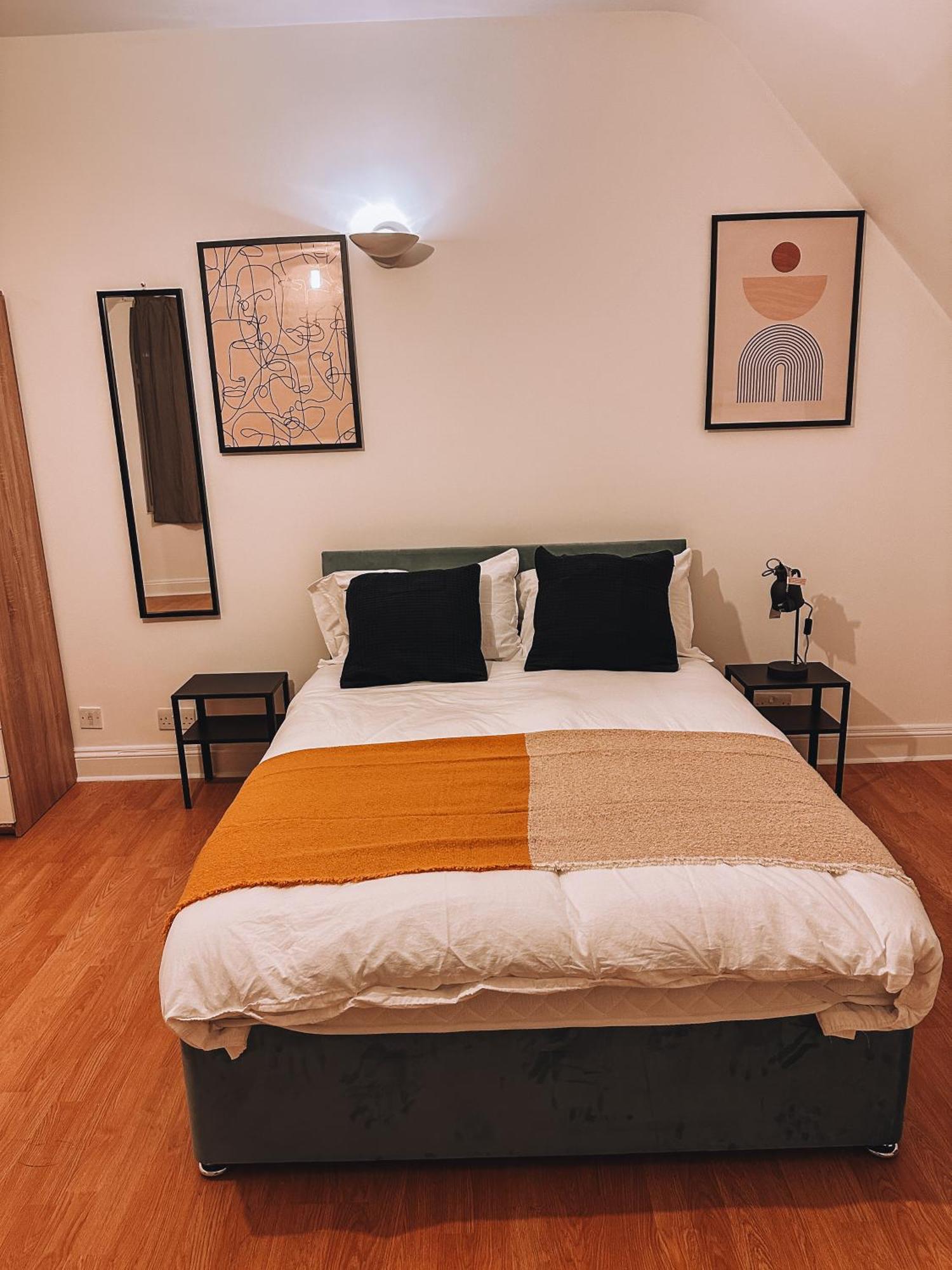 Spacious 3 Rooms In Tooting Londra Exterior foto